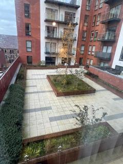 Belfast Luxury Two Bedroom Apartment - Belfast - 4