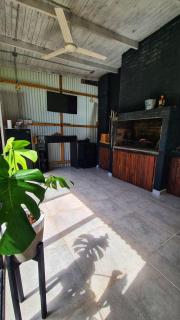 Casa confortable con pileta para 2 personas - Rincón Posadas - 2