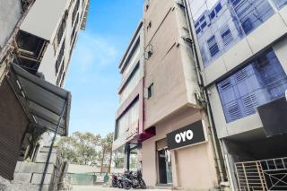 Hotel O Royal Galaxy - 9