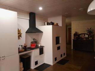 Christmas Log Cabin - 1