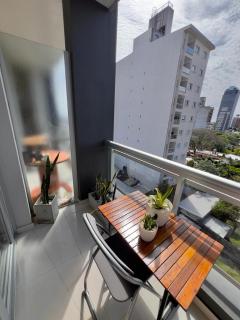 DEPARTAMENTO SOLAR con COCHERA - 1