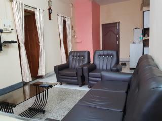 comfortabe stay in a cosy neighborhood near Gariahat golpark - Calcuta - 2