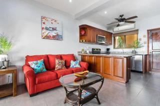 Magical 1 Bedroom Condo with Ocean View & Pool - Potrero - 4