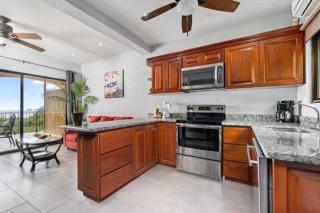 Magical 1 Bedroom Condo with Ocean View & Pool - Potrero - 2