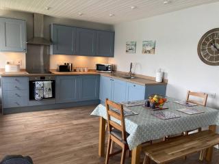 Menai View, an apartment with amazing sea views - Y Felinheli - 5