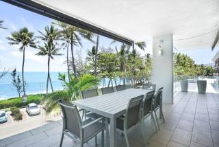 Amaroo - Luxury Apartment overlooking the Coral Sea - Palm Cove - 6