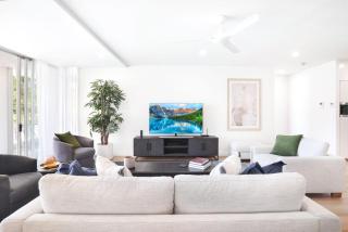 Amaroo - Luxury Apartment overlooking the Coral Sea - Palm Cove - 2