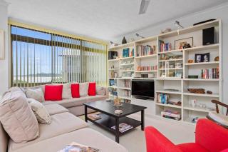 Family friendly apartment with a stunning view - Ballina - 0