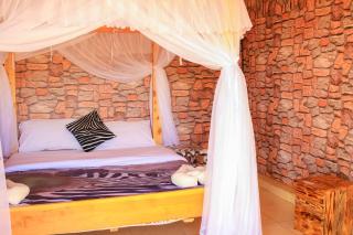 Amanya 1-Bed Zebra Tent - Amboseli - 3