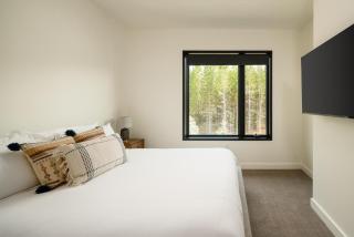 221 LakeLodge by Moonlight Basin Lodging - Big Sky - 3