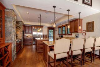 Four-Bedroom House - Big Sky - 2