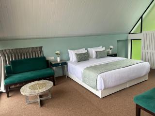 Hummingbird St.Clare Villas - Dimbula - 7