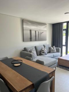 Flat 2 Block 15 Bellamare - Port Elizabeth - 8