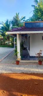Ashtaman's Chayakkadaveedu Homestay - Munroe Island - 7