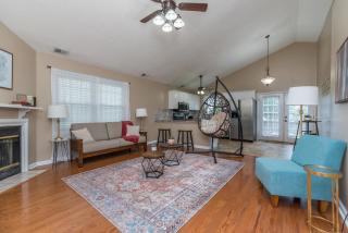 Hamburg Haven Garage Fire Pit 7mi to Rupp WiFi - 7