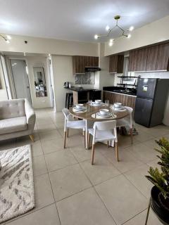 Spacious 3 Bedroom Appartement @Avida Allgauers - Iloilo - 6