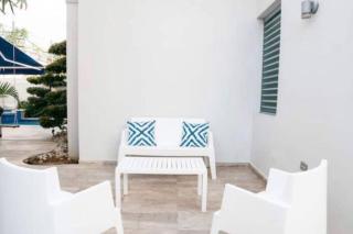 Spacious and Modern Villa with Pool in Ocean Park - 2