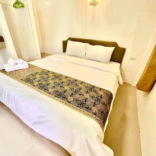 Chamil House (ชามิล เฮ้าส์) - 1