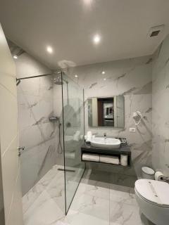 AMR Hotel - Durres - 6