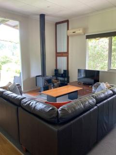 Valley Farm Vineyard Villas - Healesville - 3