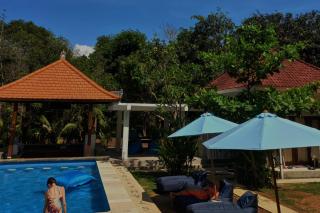 Castaway Island Hostel - Nusa Lembongan - 8