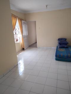 Villa Highland No 8 Berastagi View - 1