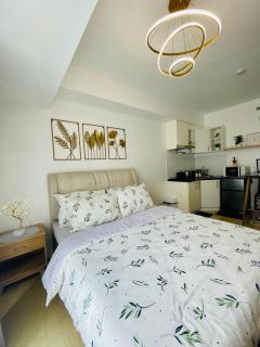 Studio Unit with Balcony at Centrio Towers beside Ayala Mall Downtown CDO - Cagayan de Oro - 8