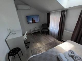 Old Town Studio 2 Apartment nr 3 - Baia Mare - 6