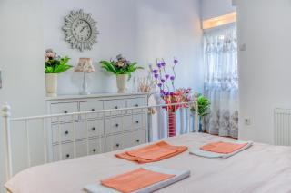 Suvenir Chic - Fusion of Modern Elegance & Harmony - Bucarest - 5
