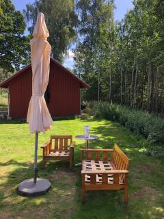 Agundaborg boathouse close by lake - 6