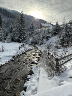 White House - Synevyrsʼka Polyana - 1