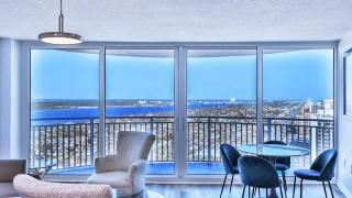 On the Beach-2/Br 2/Bath, 26th floor! Spectacular views of Ocean & River - Daytona Beach Shores - 5