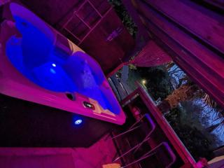 Love Room avec spa - Nérac - 3