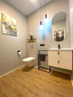 Mirror Apartments - 3