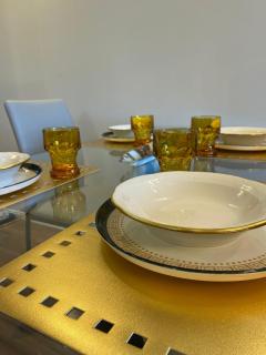 Sara yellow apartment - Tirana - 4