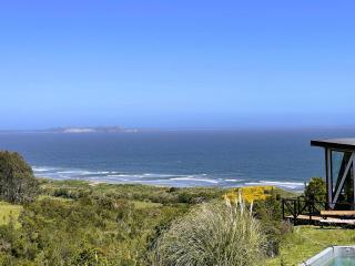 Increíble casa con vista a la Bahía de Puerto Godoy, Maullin. - Maullín - 6