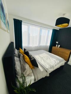 Roomello - Peterborough - 2