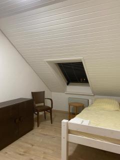 Ruhige 4 Zimmer OG-Wohnung Z2 - Königsbronn - 4
