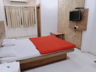 Hotel Ashirwad - Wani - 2