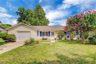 Greensboro Get-together, K Bed, Secret Playroom - Greensboro - 9
