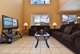 Cozy Home w Private Pool, Spa in Gated Resort near Disney -130 - 5