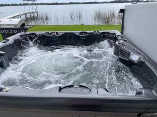 Clear Lake Retreat: Private pool, lakefront - Orlando - 9