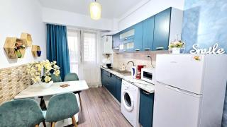 Luxurious Azure Apartment near Palas Mall - Iaşi - 4