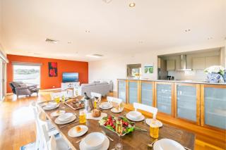 Birubi Point House, 56 Ocean Ave - stunning water views, ducted air con - Anna Bay - 2