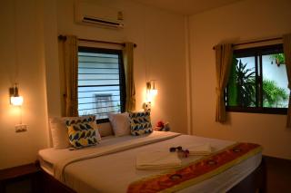 Wandee Bed & Breakfast - 8