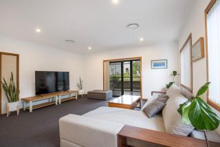 Tangerine - Pet Friendly - 3 Mins Walk to Beach - Sanctuary Point - 0