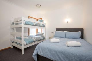 Tangerine - Pet Friendly - 3 Mins Walk to Beach - Sanctuary Point - 3