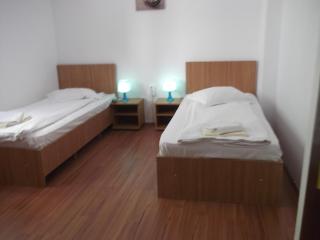 Taxi Hostel - 7
