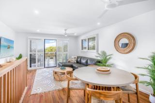 1-46 Manooka Drive - Rainbow Beach Aircon. Wifi. Pool. View - 2