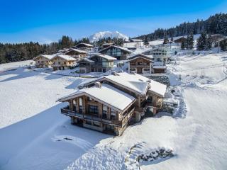 Chalet haut de gamme à Megève avec piscine intérieure et cinéma - FR-1-569-180 - Megève - 0